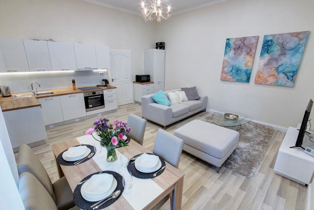 בודפשט Your Home Near Parliament מראה חיצוני תמונה